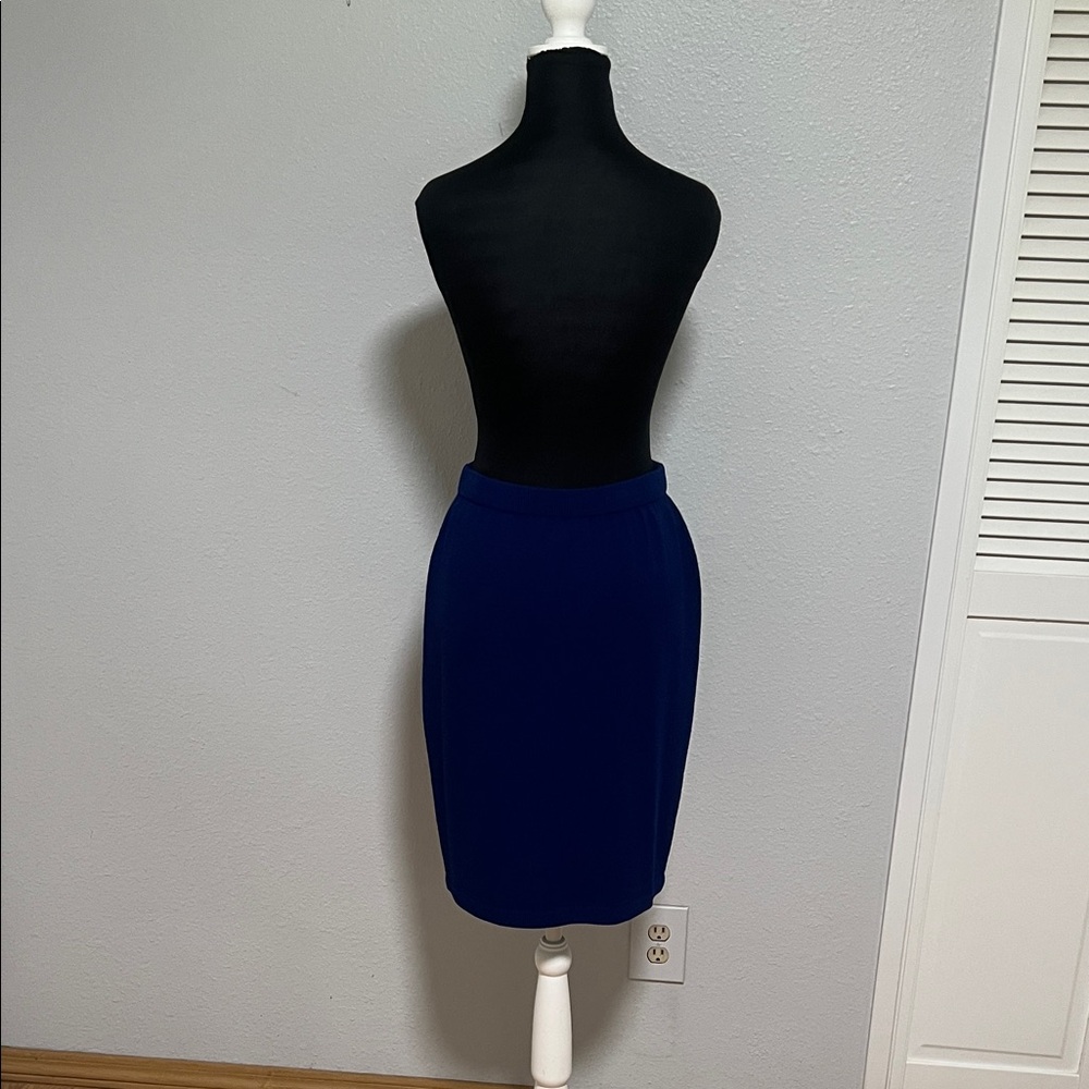 St. John Collection Vivid Blue Knit Suit – Skirt & Jacket - Picture 7 of 9